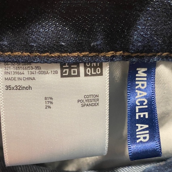 Uniqlo Skinny Fit Miracle Air Jeans Size 35 Dark Wash 35x32 - Picture 5 of 6